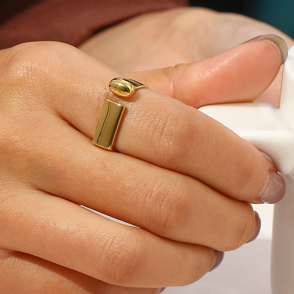 Brava Gold Ring | Kadonza